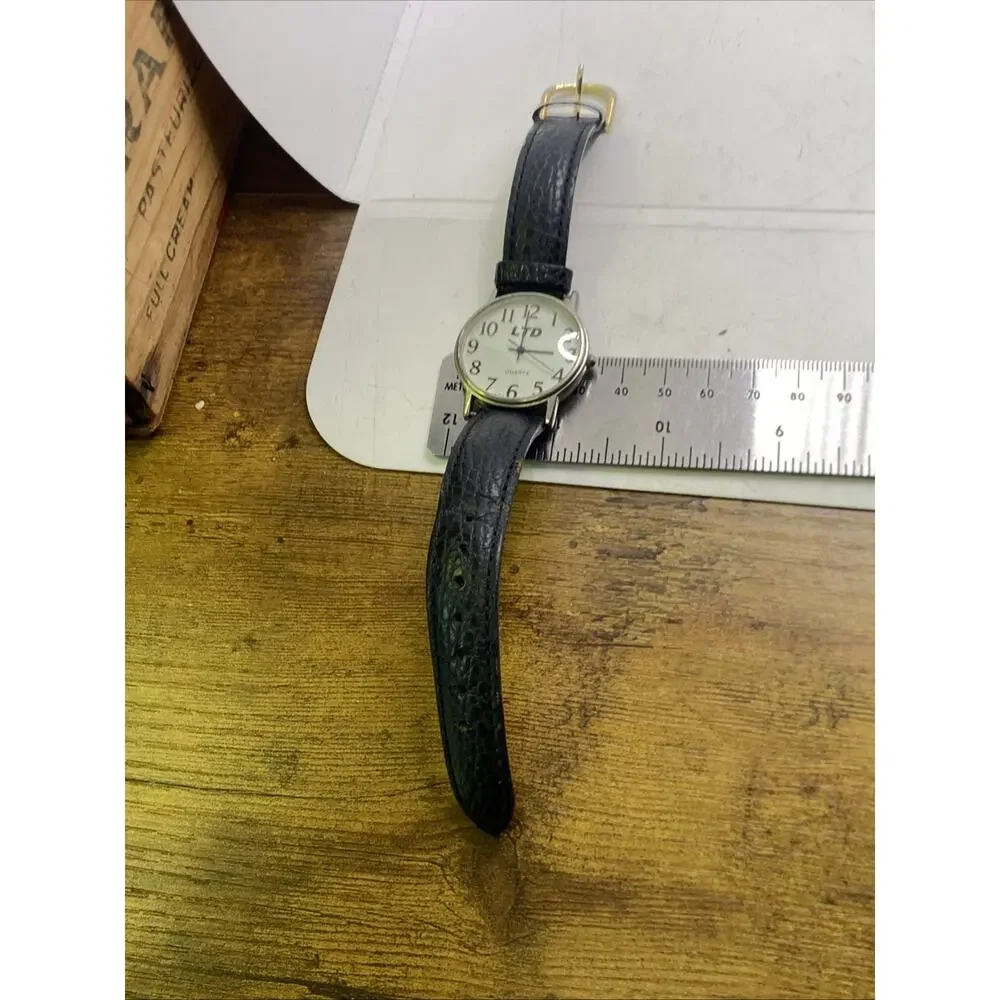LTD womens Silver Watch New Battery